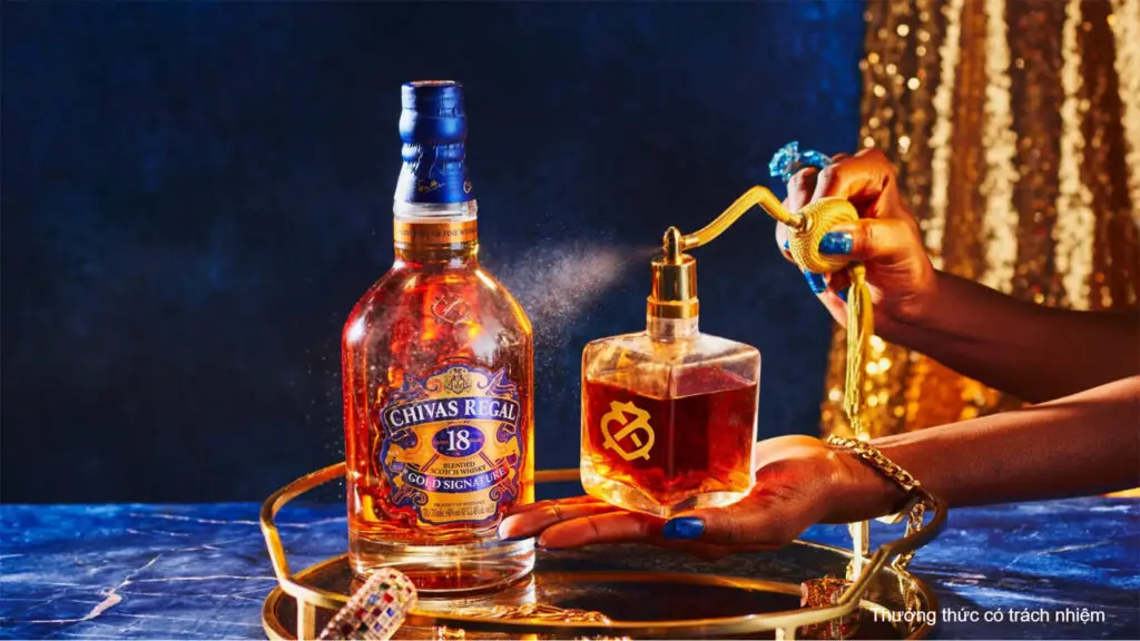 Bạn có thể lựa chọn các sản phẩm thuộc dòng Blended Whisky từ thương hiệu Chivas Regal nổi tiếng