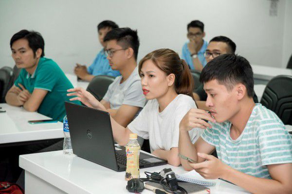 Học viên tại khóa học SEO LADIGI