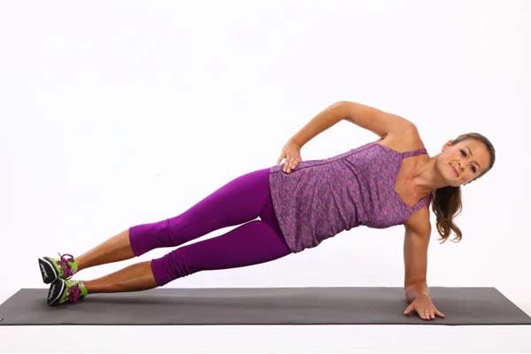 Bài tập Side Plank nghiêng người 