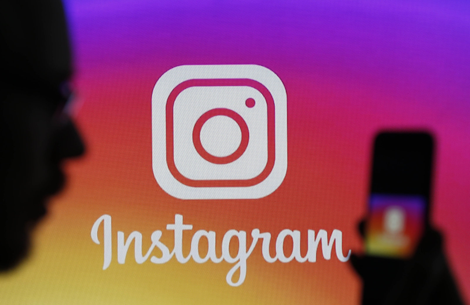 Instagram siết chặt độ tuổi tham gia